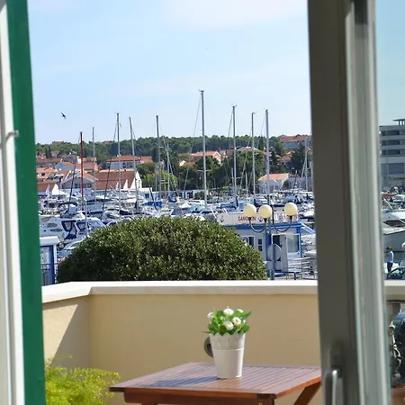Luciana * Biograd na Moru